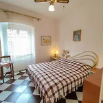 Appartamento Mazzini 48 *